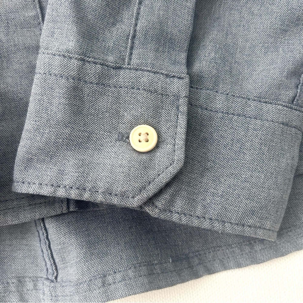 Western Rise Button Down Shirt Blouse Top Tech Travel Gorpcore Gray Size Medium - Picture 9 of 15